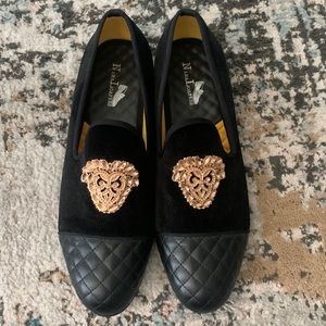 Men’s Black buckle Velvet Loafers